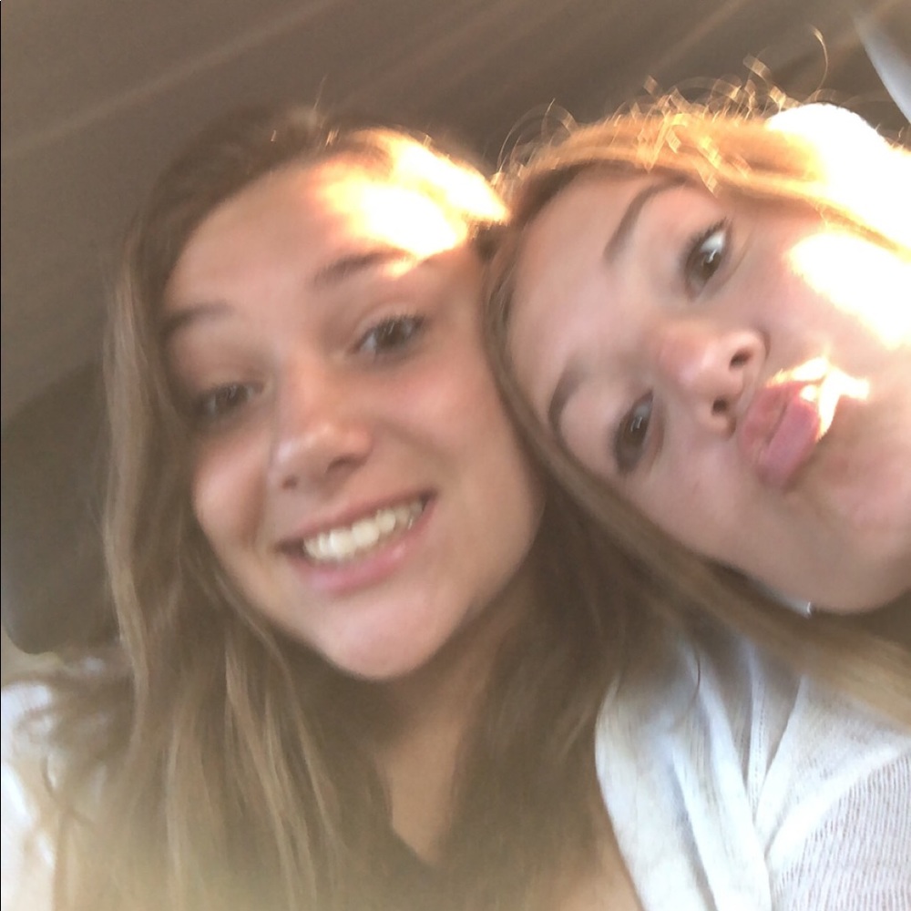 Meet your Posher, Sofia